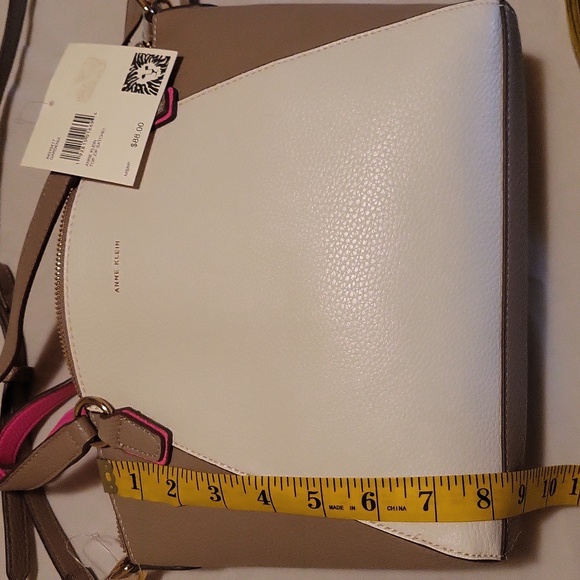 Anne Klein purse - Picture 11 of 11